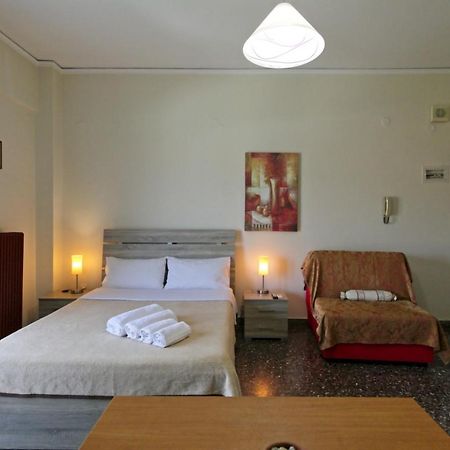 Selana Apartments Mytilíni Esterno foto